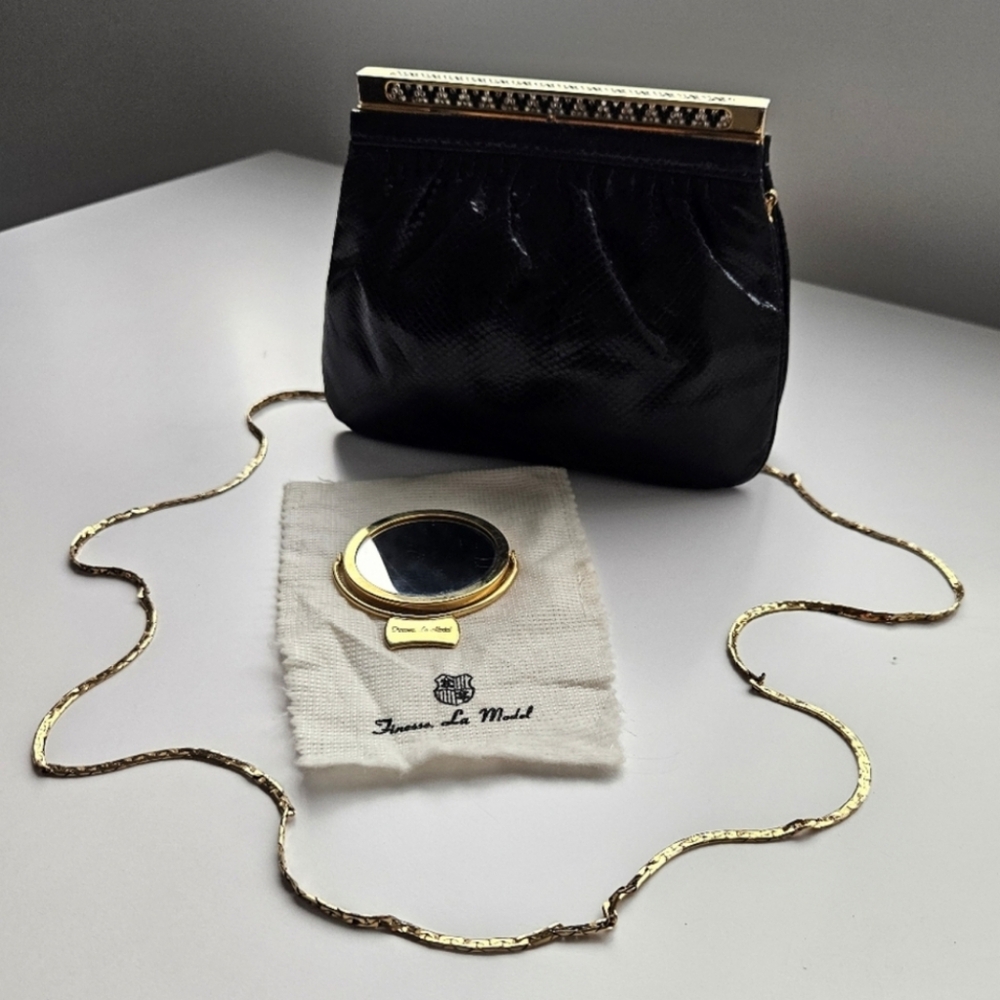 Finesse La Model Italy New Vintage Black And Gold Alligator Evening Handbag